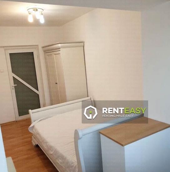 Apartament de inchiriat 3 camere, zona Independentei.
